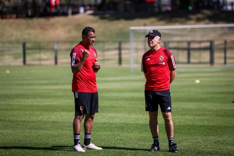 الكشف عن برنامج الأهلي اليوم قبل مواجهة صن داونز بالدوري الإفريقي