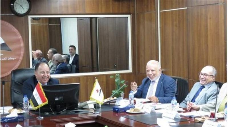 وزير المالية: تعليق قرار إنشاء سجل للمحاسبين والمراجعين المتعاملين مع الضرائب