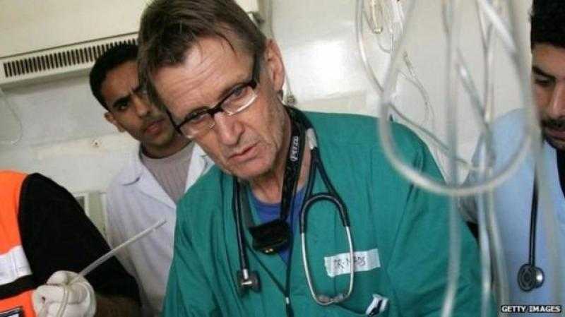 عاجل.. مسؤول الفريق الطبي النرويجي بغزة يطالب العرب بقطع البترول عن أمريكا