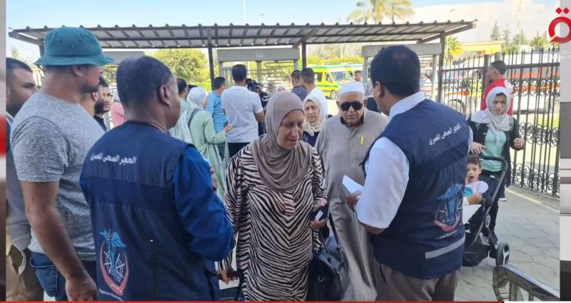 وصول الدفعة الأولى من مزدوجي الجنسية إلى معبر رفح.. فيديو