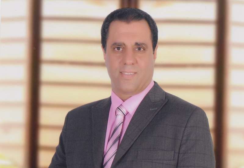  الدكتورعصام عبد القادر