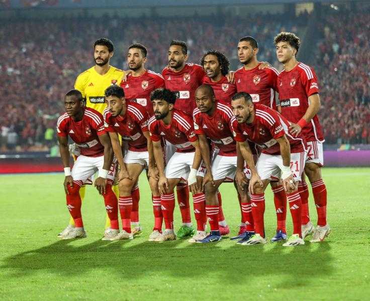 التعادل السلبي يحسم نتيجة الشوط الأول بين الأهلي وصن داونز