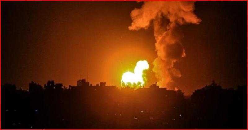 دمرت فيتنام وأفغانستان.. الاحتلال يستهدف مستشفى العيون في غزة بقنابل فراغية