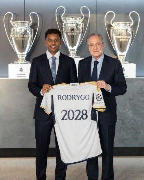 رسميًا.. ريال مدريد يُعلن تمديد عقد رودريجو حتى 2028