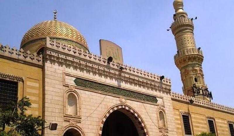 بث مباشر.. شعائر صلاة آخر جمعة في رمضان من مسجد السيدة نفيسة