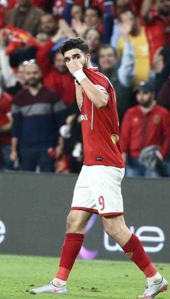 هل يعود وليد أزاور إلى الدوري المصري؟ .. وكيله يفجر المفاجأة