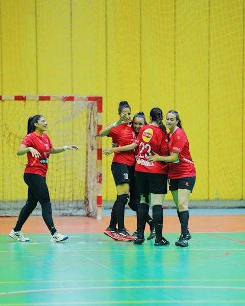 «سيدات يد الأهلي» يفوز على الشمس في الدوري