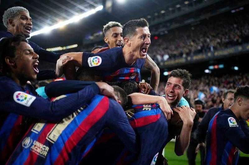 مشاهدة مباراة برشلونة وألافيس في الدوري الإسباني بث مباشر