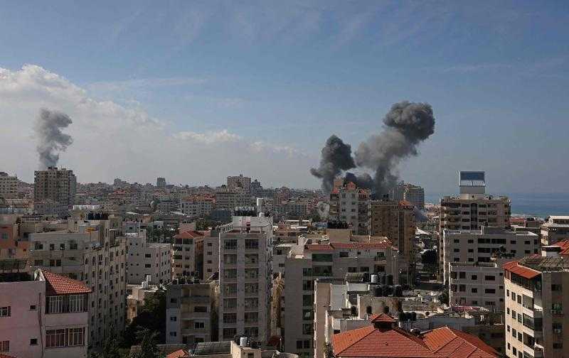 إطلاق قذائف وصواريخ من لبنان تجاه مستوطنة «أفيفيم»