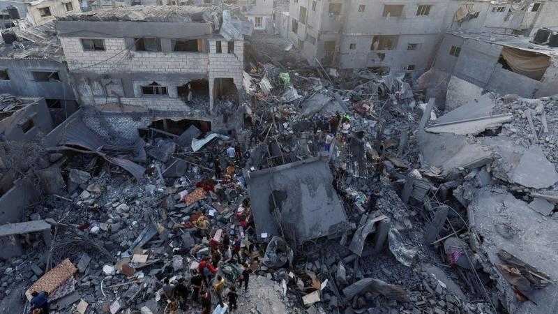 استشهاد طفل وإصابة 3 أشخاص في قصف إسرائيلي على مجمع الشفاء الطبي بغزة