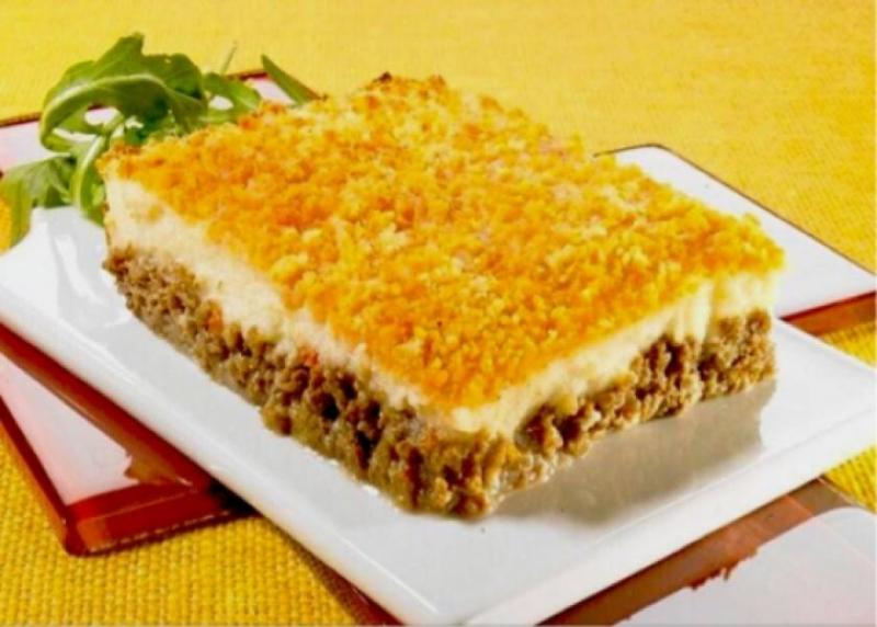 بطاطس بوريه باللحمة والخضار 