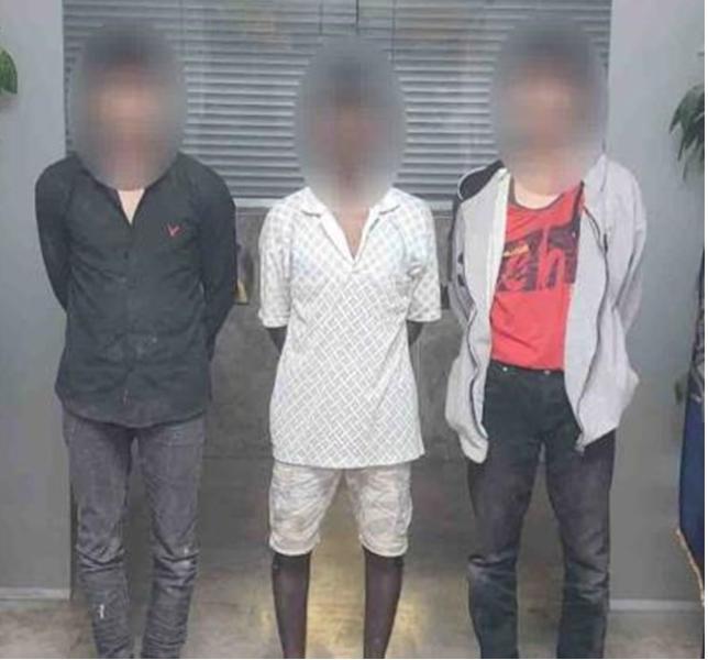 حبس 3 أشخاص سرقوا زوايا حديدية من برج كهرباء بالتجمع