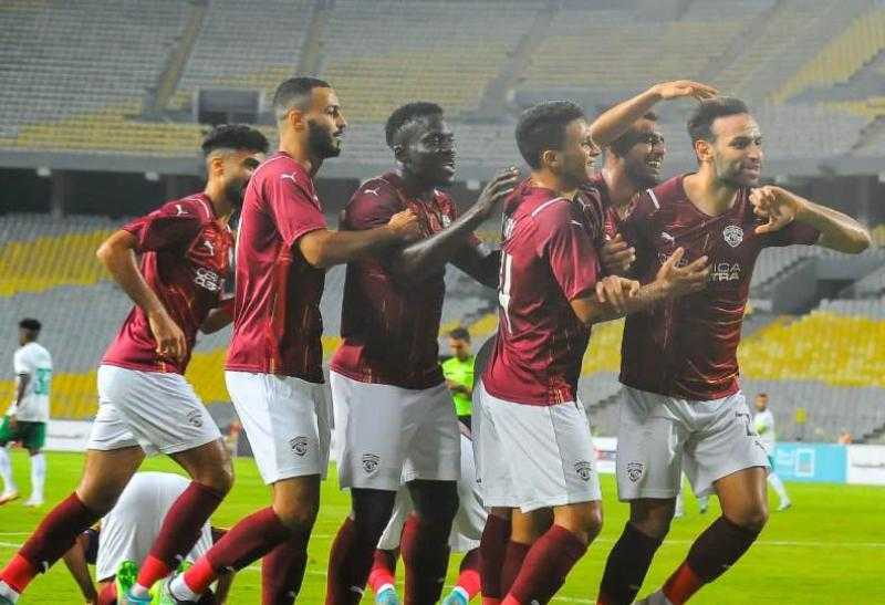 قندوسي يقود تشكيل سيراميكا كليوباترا أمام الأهلي في الدوري