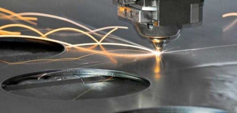 خبير: مصر تعتمد على التصنيع والقطاع الخاص لتنمية اقتصادها