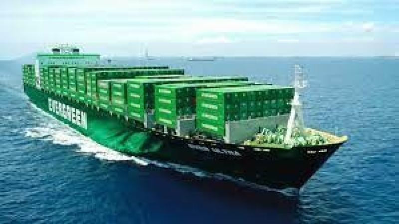 كامل الوزير: إطلاق خط نقل بحري سريع بين مصر وإيطاليا