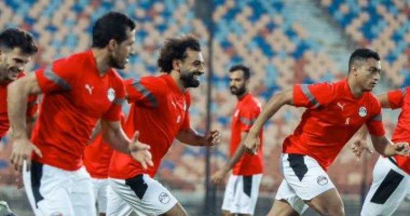 لماذا انضم شريف لقائمة منتخب مصر واستبعد أحمد كوكا؟.. فيتوريا يكشف التفاصيل