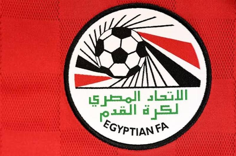 اتحاد الكرة يشكر وزير الرياضة لدعمه ومساندته المنتخبات الوطنية