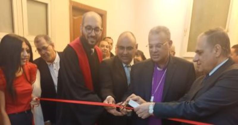 رئيس الطائفة الإنجيلية يشارك فى تنصيب القس أمير شحاتة