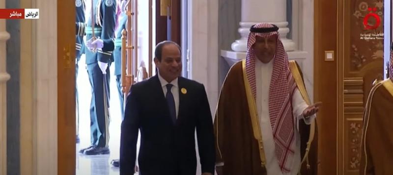 السيسي يصل مقر انعقاد القمة العربية الإسلامية غير العادية بشأن غزة