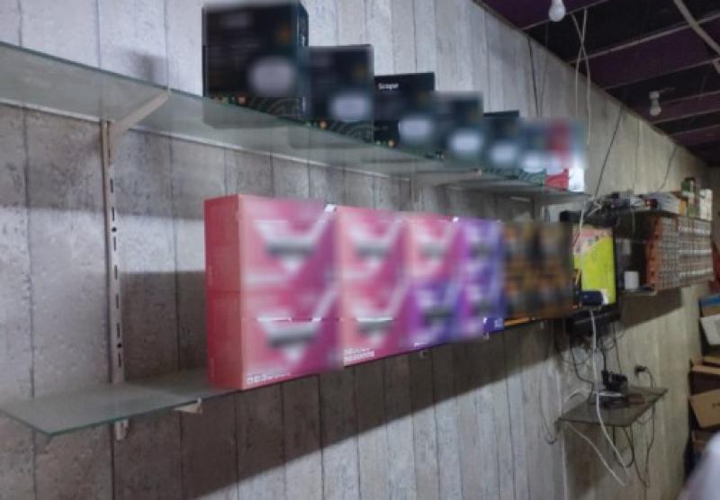 ضبط محل يبيع أجهزة الرسيفر المعدة لفك شفرات القنوات الفضائية بالقاهرة