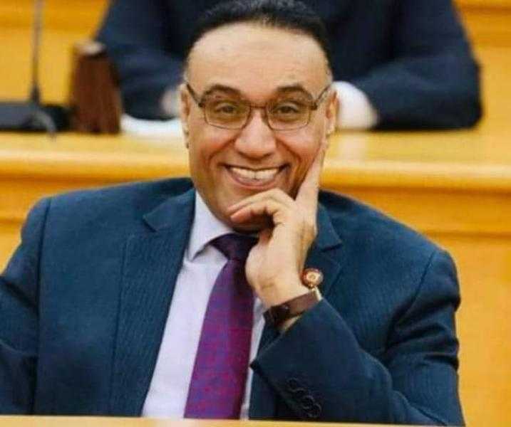 شاعر الأزهر عضوًا.. وزيرة الثقافة تعتمد التشكيل الجديد للجان المجلس الأعلى للثقافة