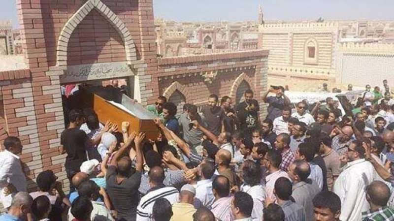 مقابر 