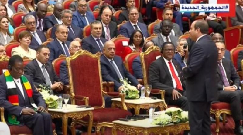 السيسي يؤكد أهمية تدعيم التجارة البينية بين الدول الإفريقية