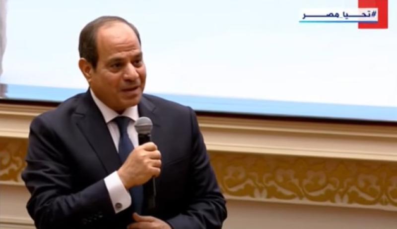 السيسي: مصر حريصة على أن يكون لها دور إيجابي في دعم المواطنين