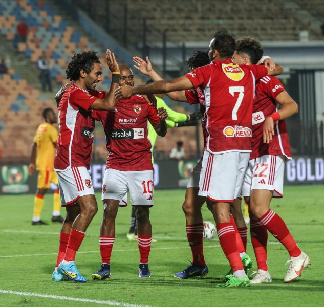 الكشف عن حقيقة مفاوضات سموحة لضم ثُنائي الأهلي