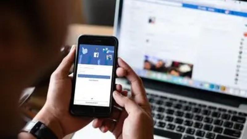 أزهري: من يضع صورة غير صورته على مواقع التواصل الاجتماعي فهو مدلس