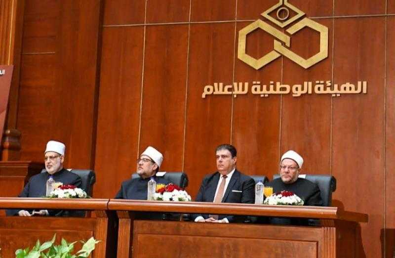 مفتي الجمهورية: الإسلام يسعى إلى بناء إنسان متعلم لمواكبة العصر وتحدياته