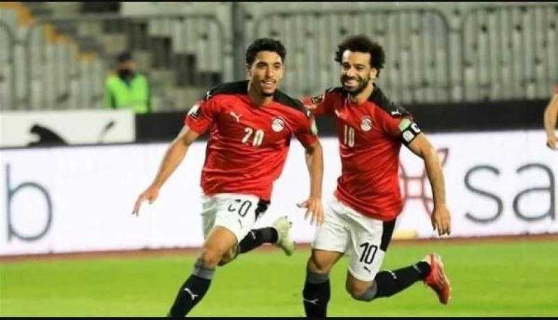 تألق مصري في إنجلترا.. صلاح ومرموش ينافسان على جائزة الأفضل
