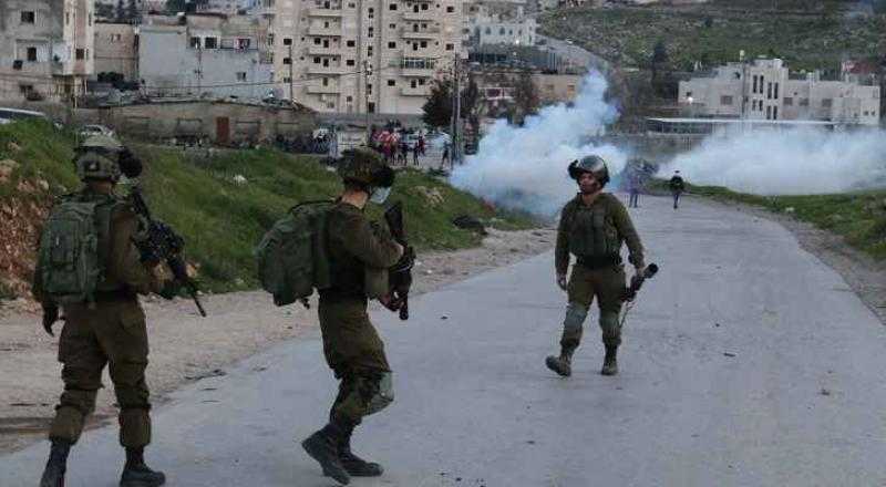 الاحتلال الإسرائيلي يعتقل 69 فلسطينيًا في مناطق متفرقة من الضفة