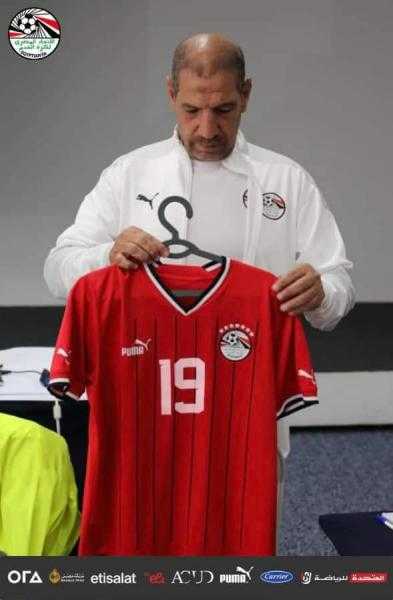 منتخب مصر للشباب بالزي الأحمر أمام الجزائر في بطولة شمال إفريقيا غدًا