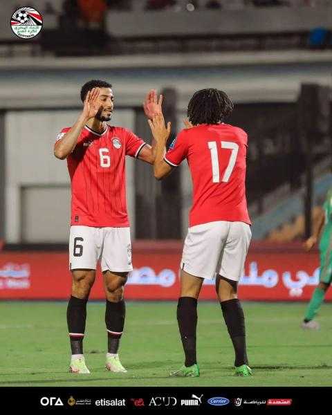 فيتوريا يكشف السر وراء تبديل محمد عبدالمنعم بين الشوطين أمام جيبوتي