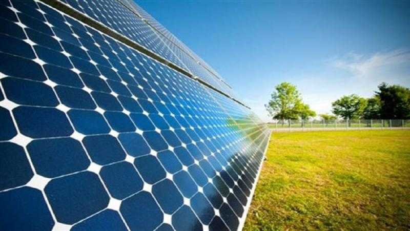 الإمارات تدشن أكبر محطة للطاقة الشمسية على مستوى العالم