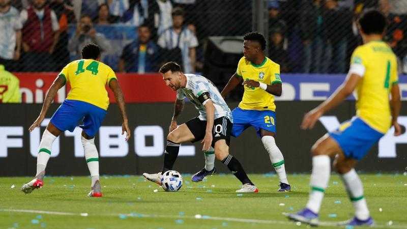 ضربة موجعة لـ البرازيل قبل كلاسيكو الأرجنتين بتصفيات كأس العالم