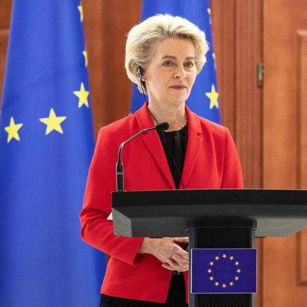 رئيسة المفوضية الأوروبية تؤكد رفض تهجير الشعب الفلسطيني من أراضيه