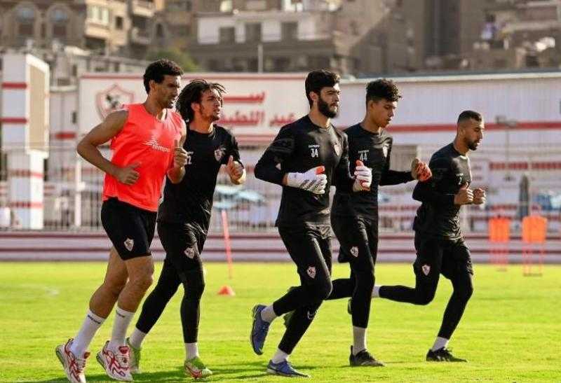 تدريبات قوية لحراس الزمالك على هامش مران اليوم