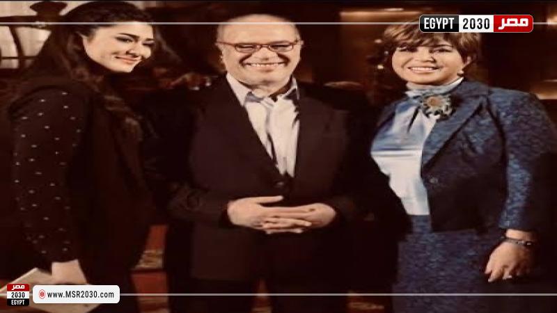 صلاح عبدالله وابنته مع نجوى إبراهيم 