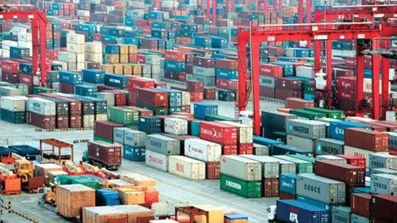 تضم 12 سفينة.. «النقل» تستعرض جهود شركة الملاحة الوطنية في نقل البضائع