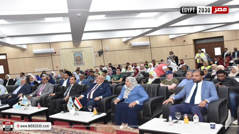رئيس جامعة الأقصر