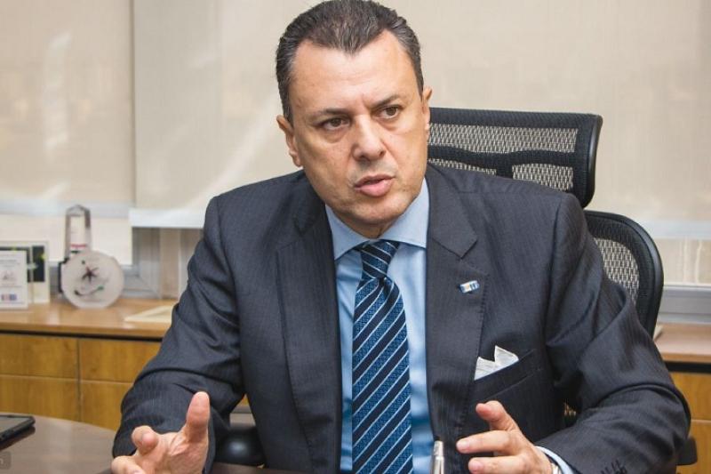 وزير السياحة 