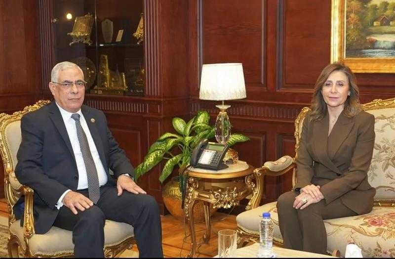 النائب العام يستقبل وزيري الطيران المدني والثقافة.. صور