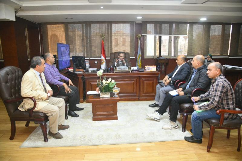 محافظ الغربية 