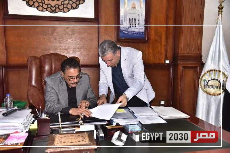 محافظ مطروح يحيل واقعة سيدة أصيبت بنزيف وغيبوبة بعد الولادة للنيابة العامة