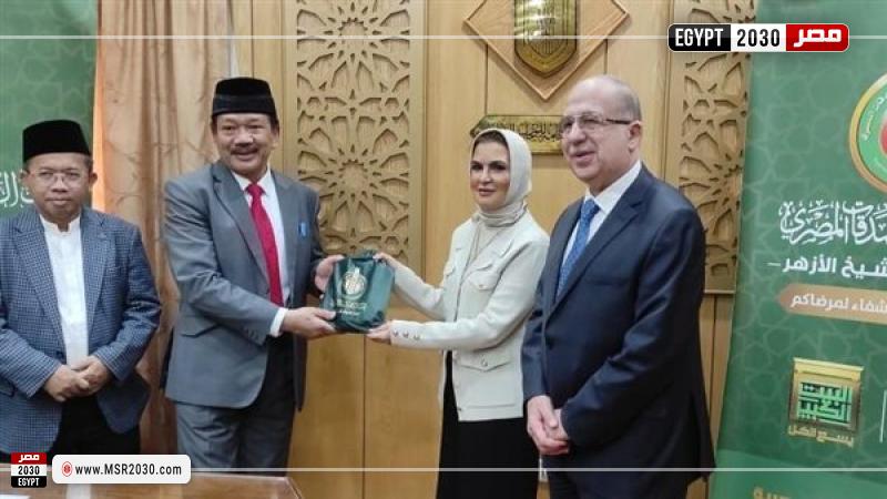 وفد «هيئة الزكاة الوطنية الإندونيسية»