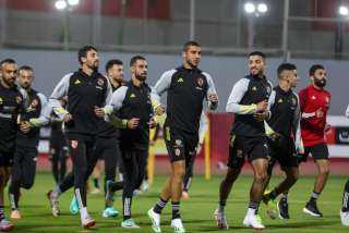 الأهلي يستأنف تدريباته استعدادًا شباب بلوزداد الجزائري في دوري أبطال أوروبا
