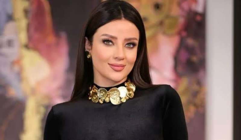 رضوى الشربيني 