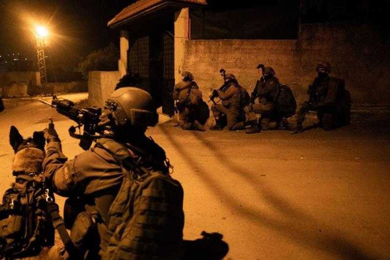 اشتباكات مسلحة بين الفصائل الفلسطينية والقوات الإسرائيلية في جنين